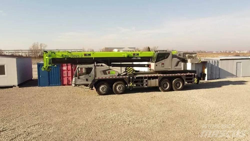 Zoomlion ZTC700V562 Kranovi sa gusjenicama