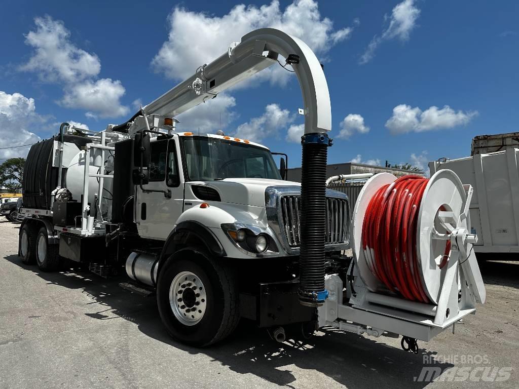 International 7500 Kombiji / vakuumski kamioni