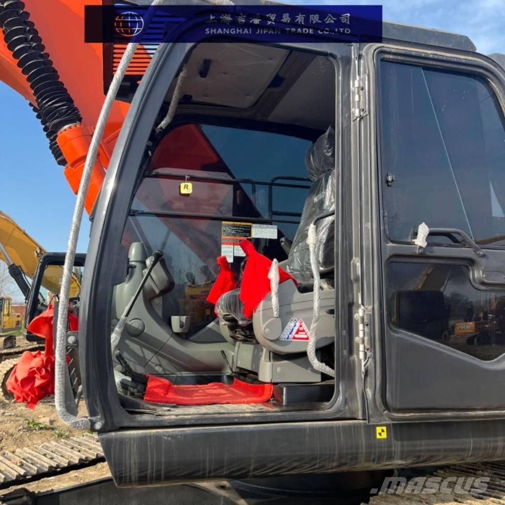 Hitachi ZX 240 Bageri gusjeničari
