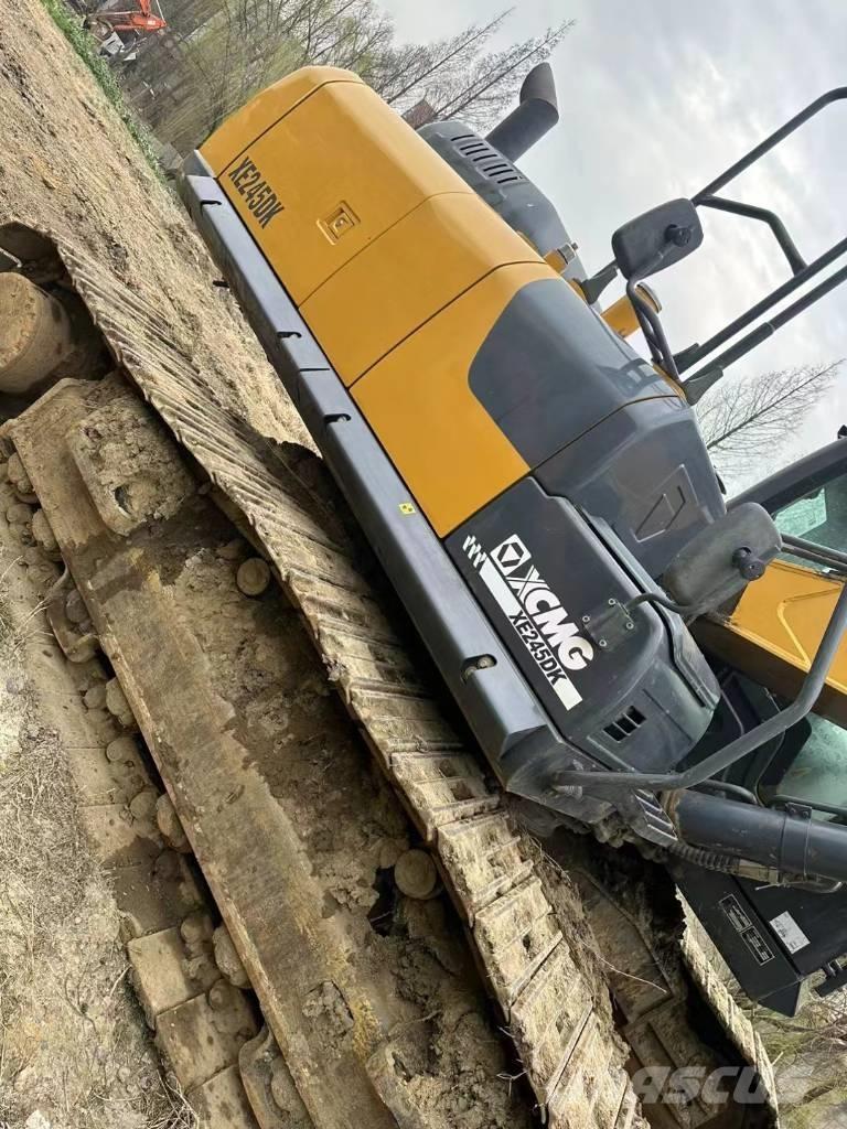 XCMG XE 245 DK Bageri gusjeničari