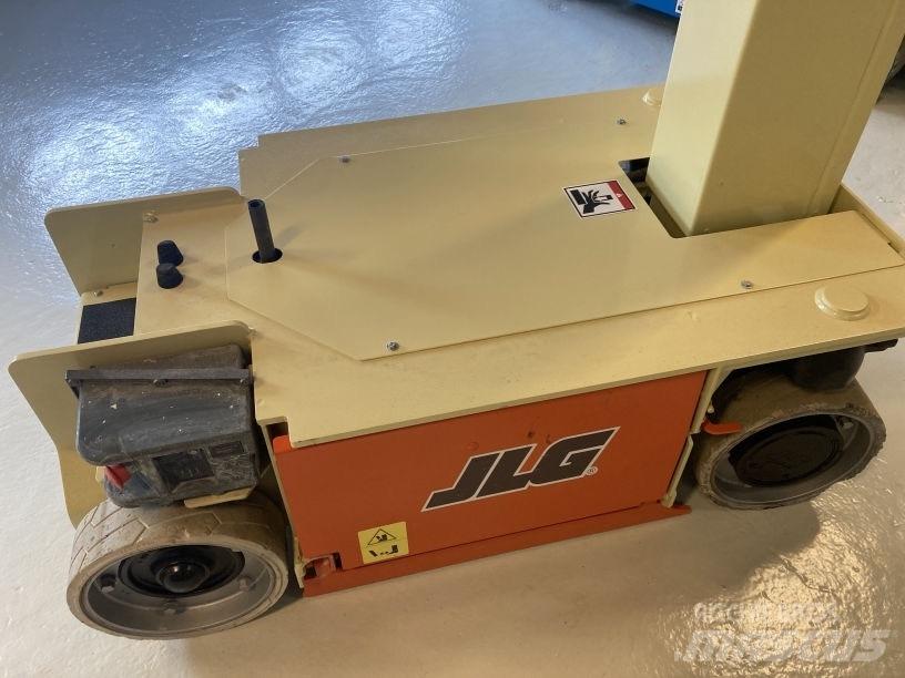 JLG 1230 ES Vertikalne radne podizne platforme