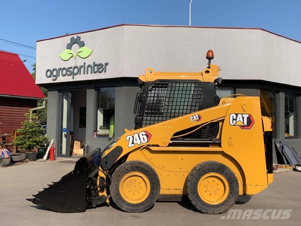 CAT 246 Skid steer mini utovarivači