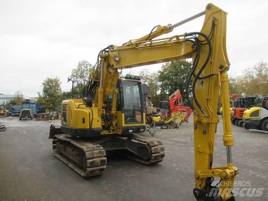 Komatsu PC138 US-8 Bageri gusjeničari