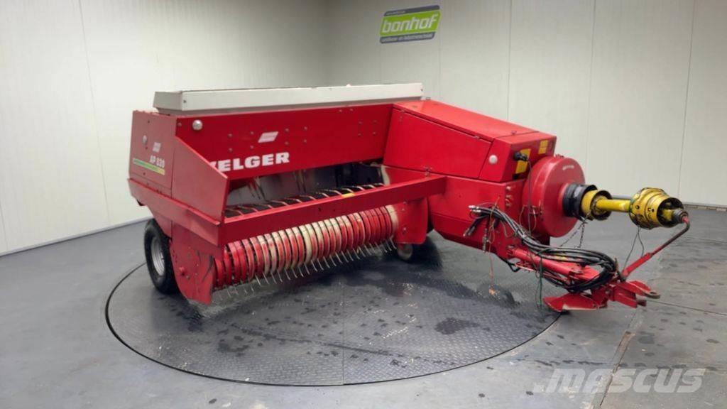 Welger AP 830 Balirke za kockaste bale