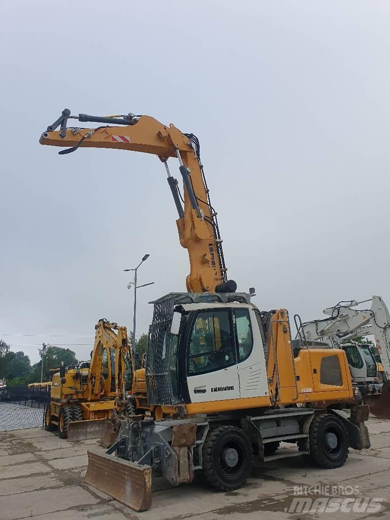 Liebherr LH 22 M Bageri za manipuliranje materijalom / otpadom