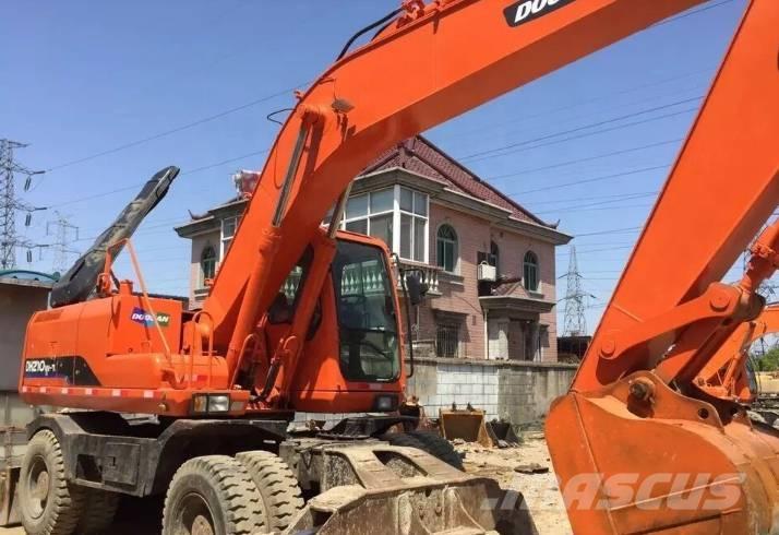 Doosan DH210W-7 Bageri na kotačima