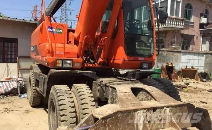 Doosan DH210W-7 Bageri na kotačima