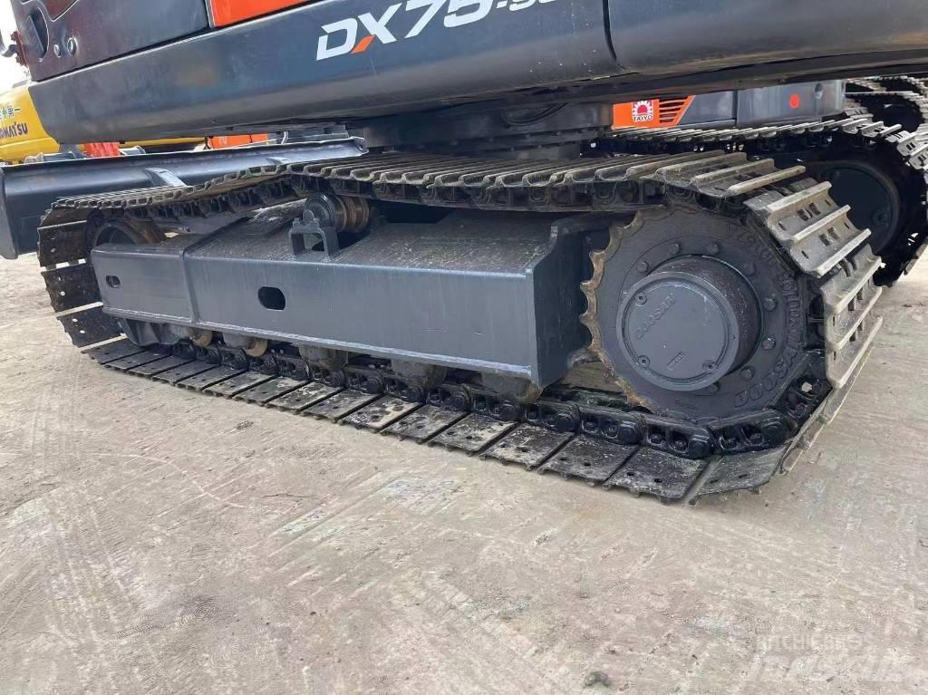 Doosan DX 75 Bageri gusjeničari