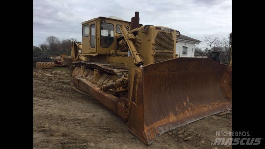 CAT D 9 G Buldožeri gusjeničari