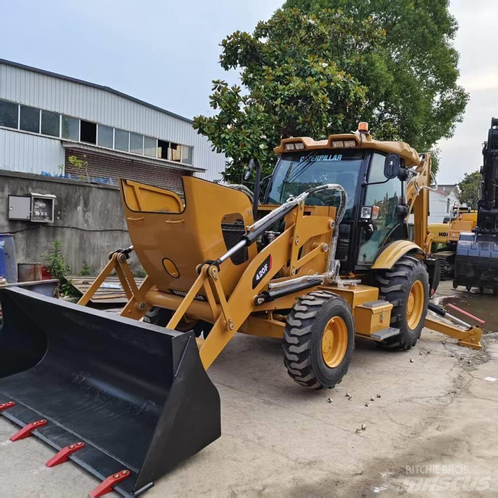 CAT 420 F Utovarni rovokopači