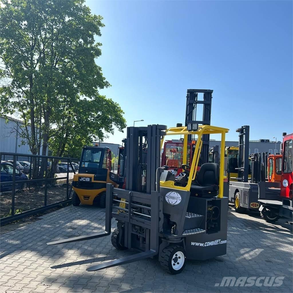 Combilift CBE 3000 Viličari sa 4-stranskim dohvatom