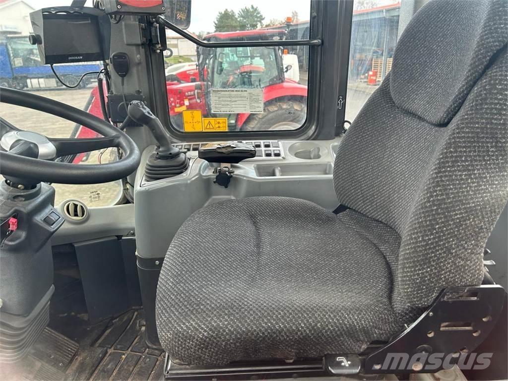 Doosan DL 300 Utovarivači na kotačima