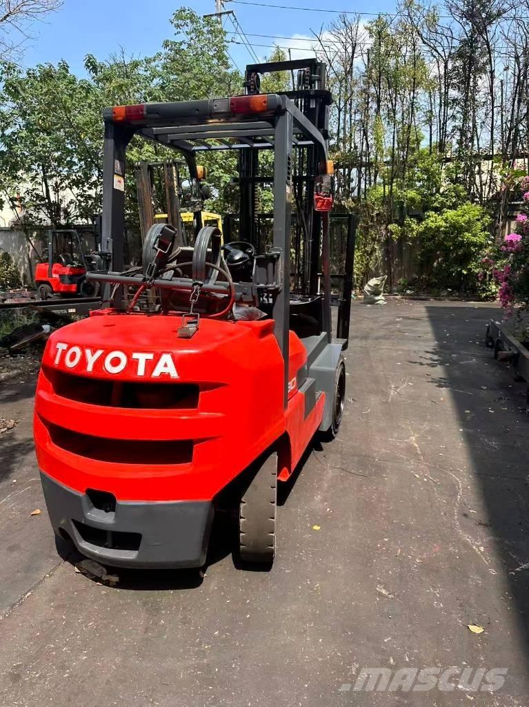 Toyota FD 30 Dizelski viličari