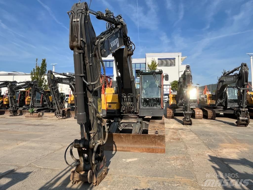 Volvo ECR235EL Bageri gusjeničari