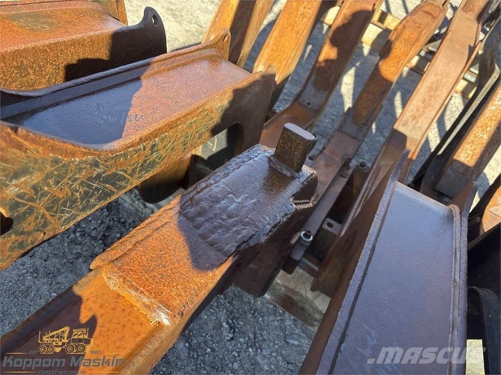 Valmet 840 Ostale komponente