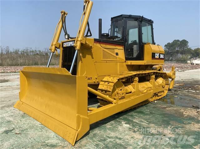 CAT D 6 G Buldožeri gusjeničari