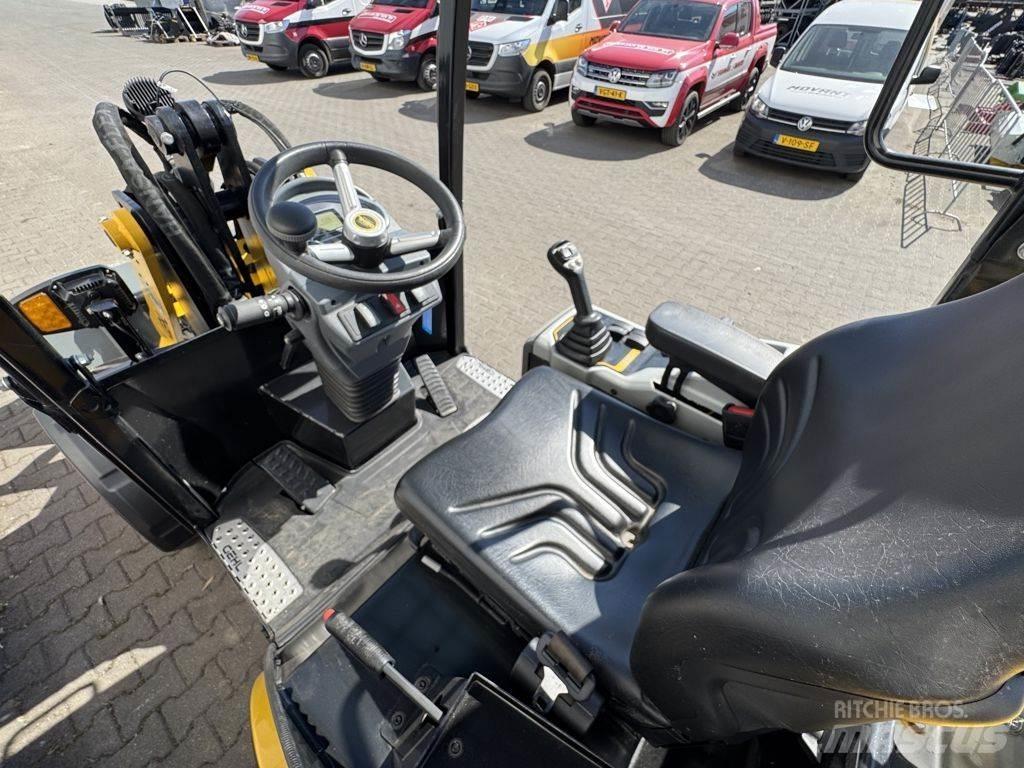 Gehl AL330 Utovarivači na kotačima