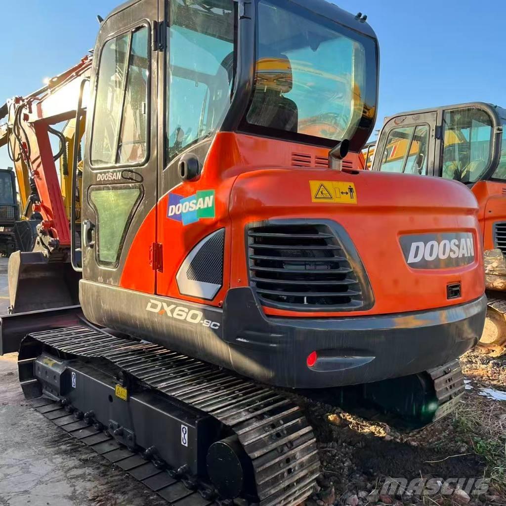 Doosan DX 60 Mini bageri <7t