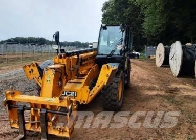 JCB 540-140 Teleskopski viličari