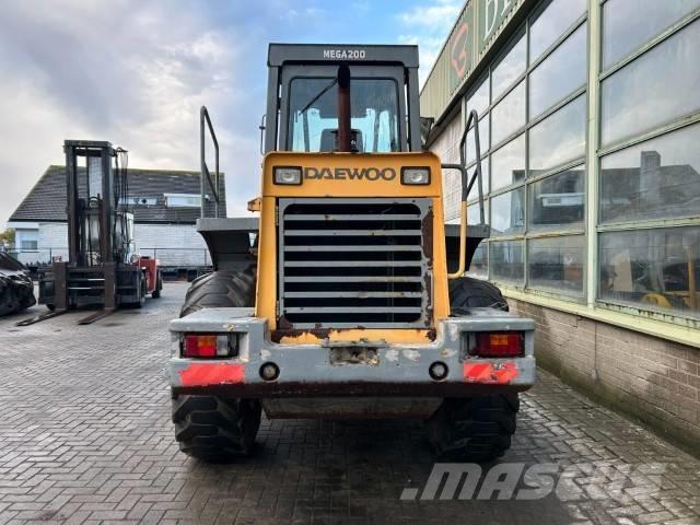 Daewoo MC 200 Utovarivači na kotačima