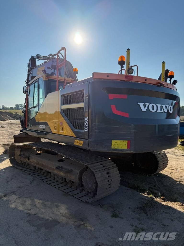 Volvo EC 250 EL Bageri gusjeničari