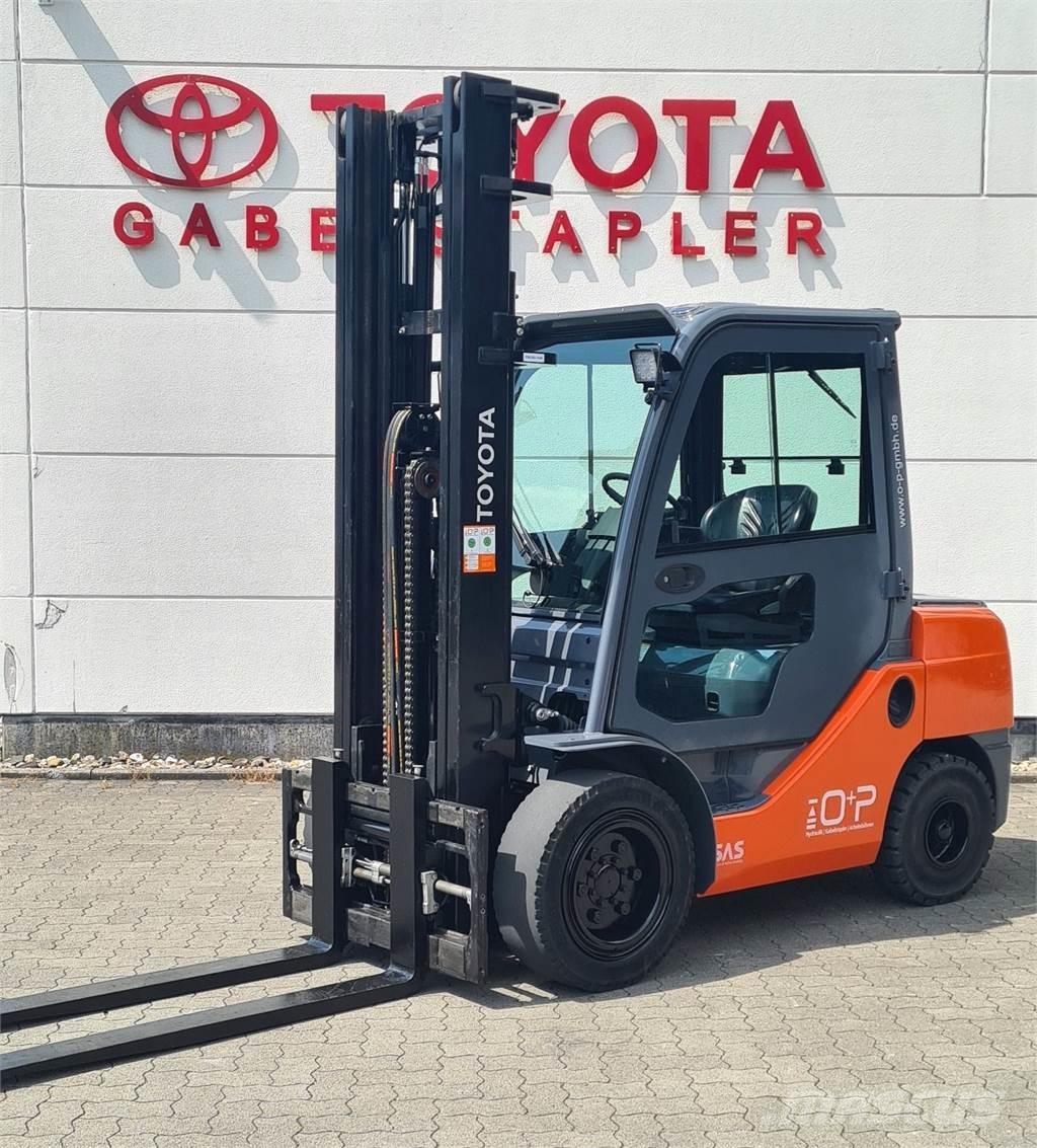 Toyota 02-8FDJF35 Dizelski viličari