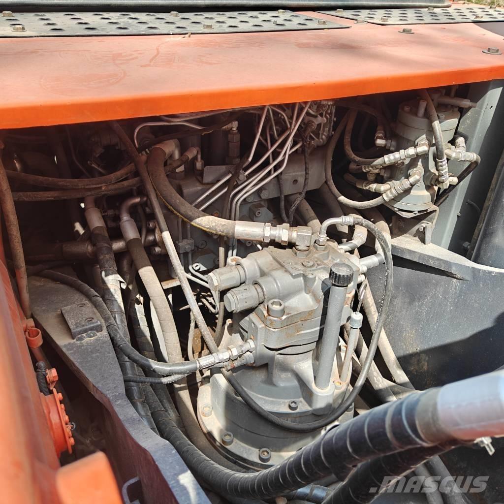 Hitachi ZX200 Bageri gusjeničari