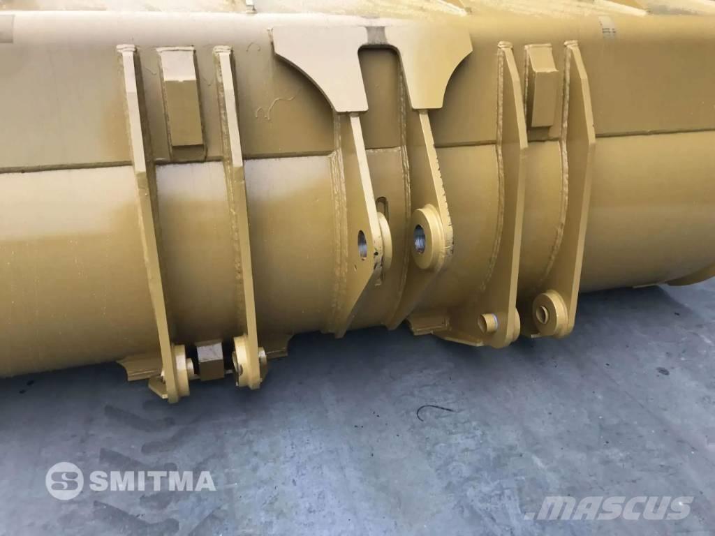 CAT 972M Kašike / Korpe
