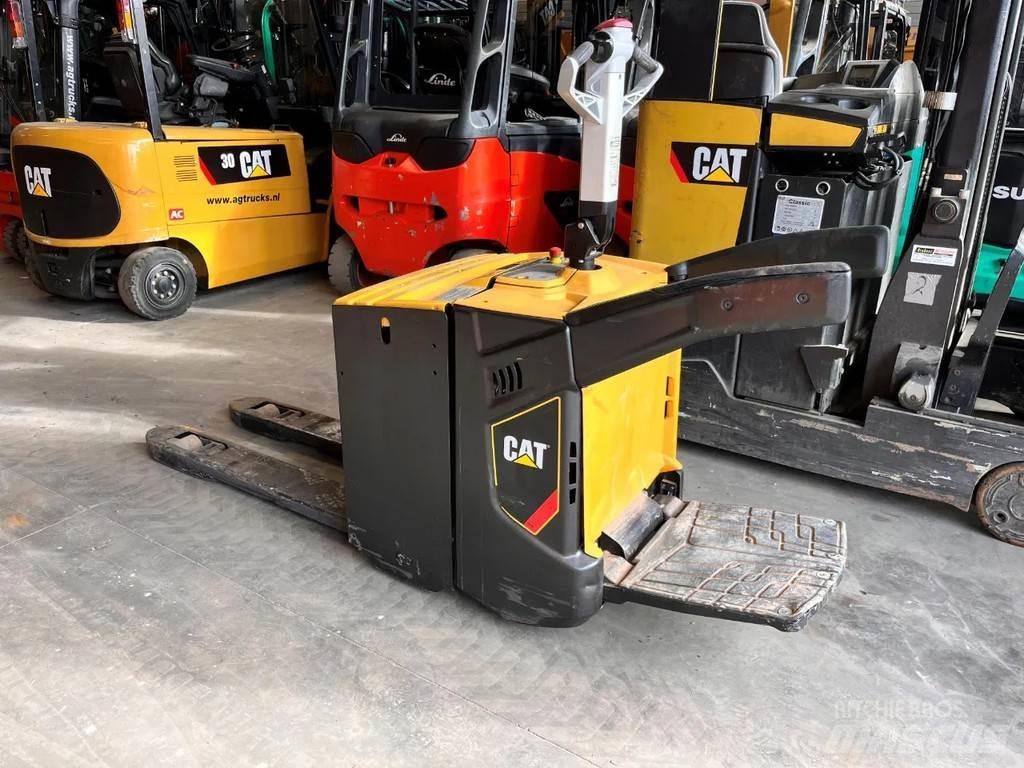 CAT NPV20N2 Nisko podizni električni viličar