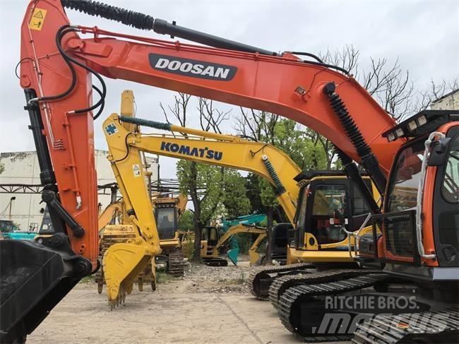 Doosan DX 300 LC Bageri gusjeničari