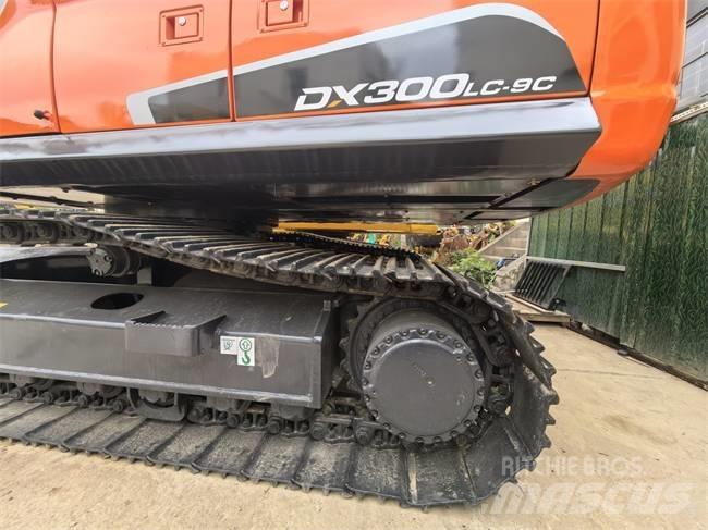 Doosan DX 300 LC Bageri gusjeničari
