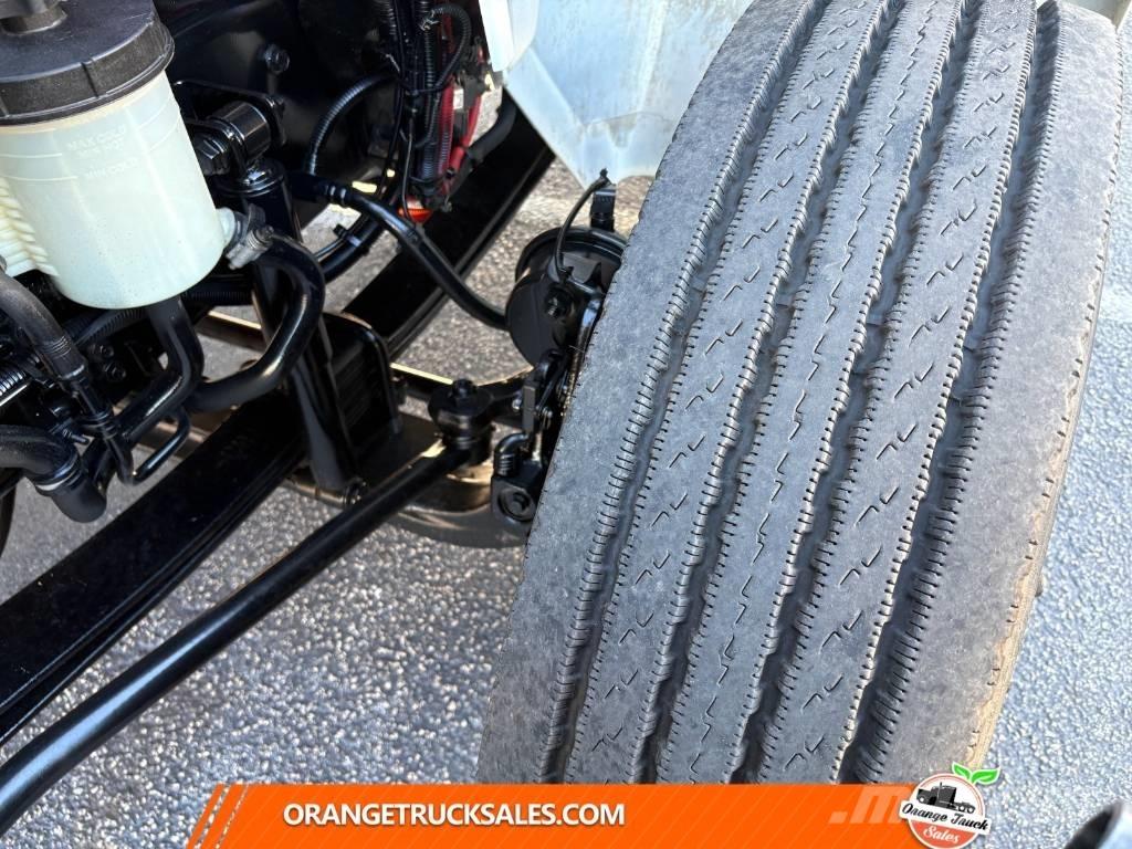 International MV607 Sanduk kamioni