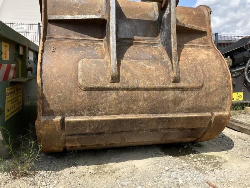 Volvo EC 750 E Bageri gusjeničari
