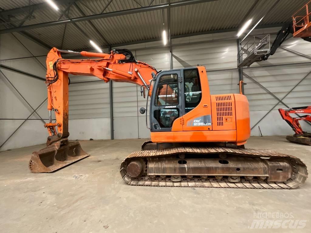 Doosan DX 235 LCR Bageri gusjeničari