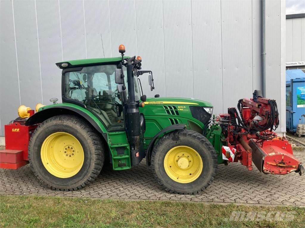 John Deere 6110R Traktori