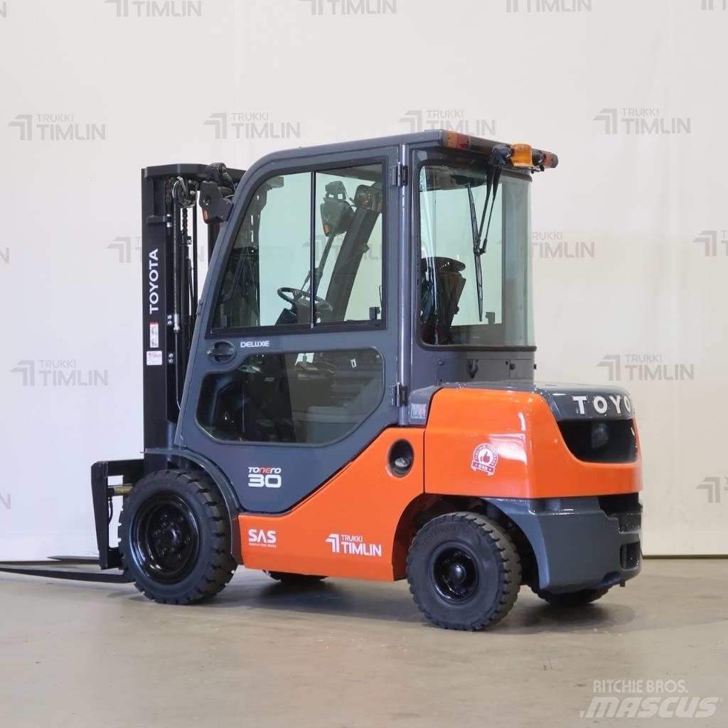 Toyota 02-8FDF30 Dizelski viličari