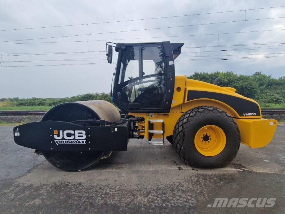 JCB VM 200 D NEW Valjci sa jednim bubnjem