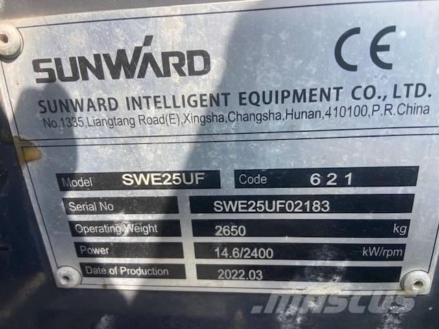 Sunward SWE 25 UF Mini bageri <7t