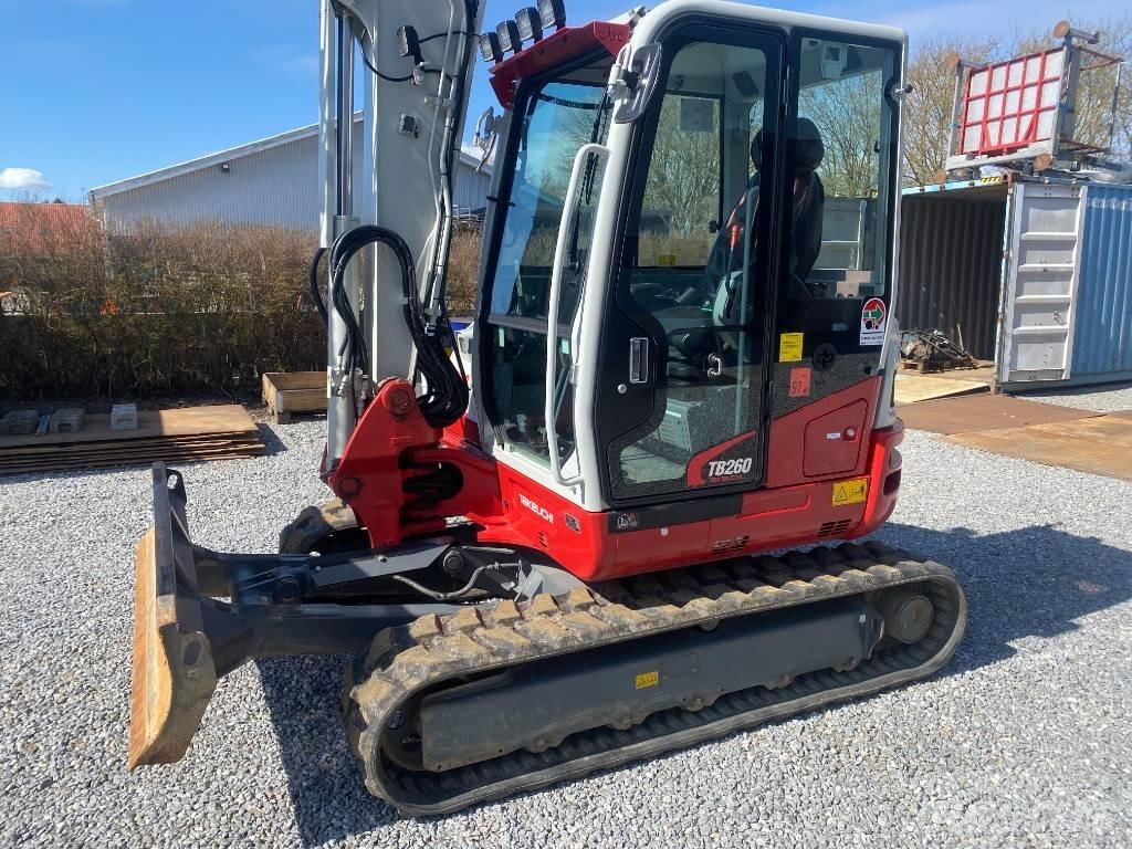 Takeuchi TB 260 Mini bageri <7t