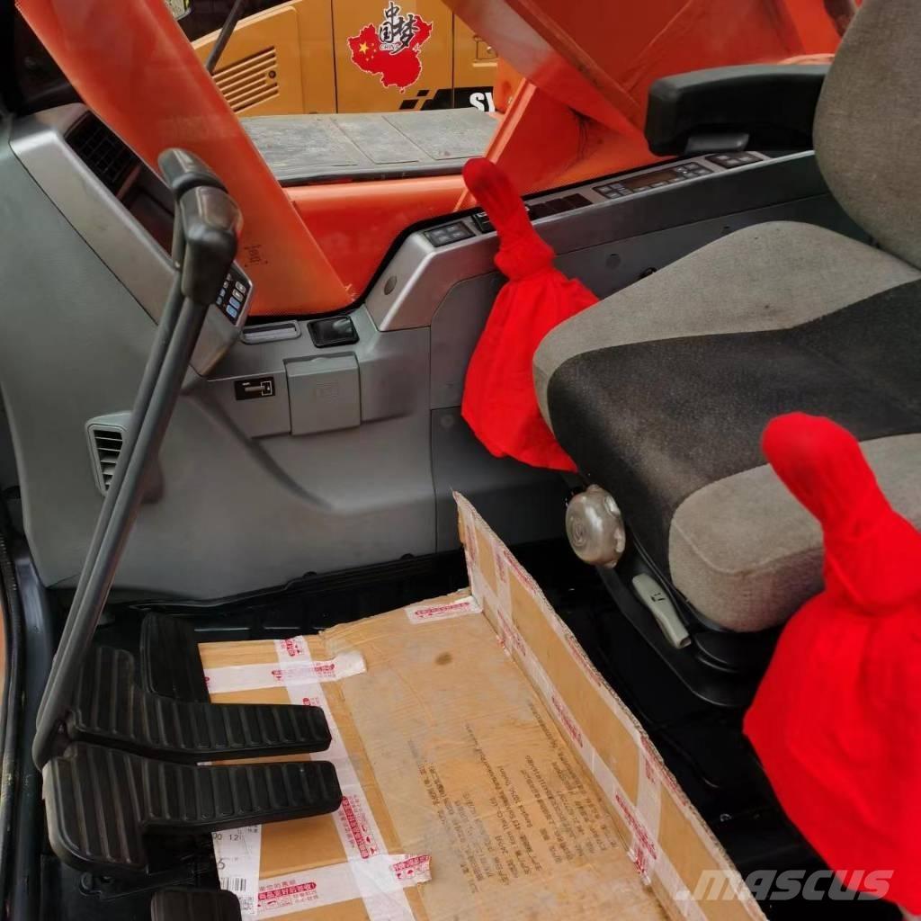 Doosan DX 300 LC Bageri gusjeničari