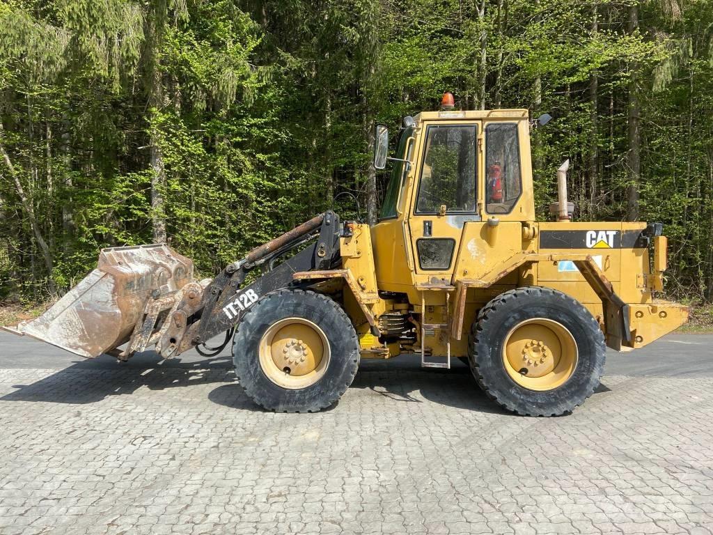 CAT IT 12 B Utovarivači na kotačima