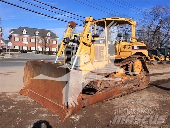 CAT D6R XL Buldožeri gusjeničari