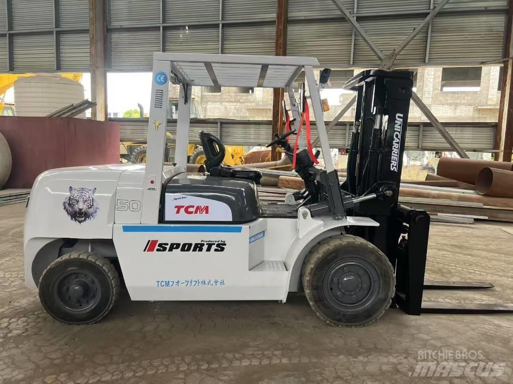 TCM FD50 Dizelski viličari