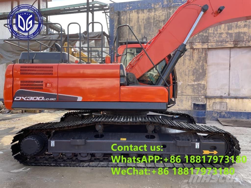 Doosan DX 300 LC Bageri gusjeničari