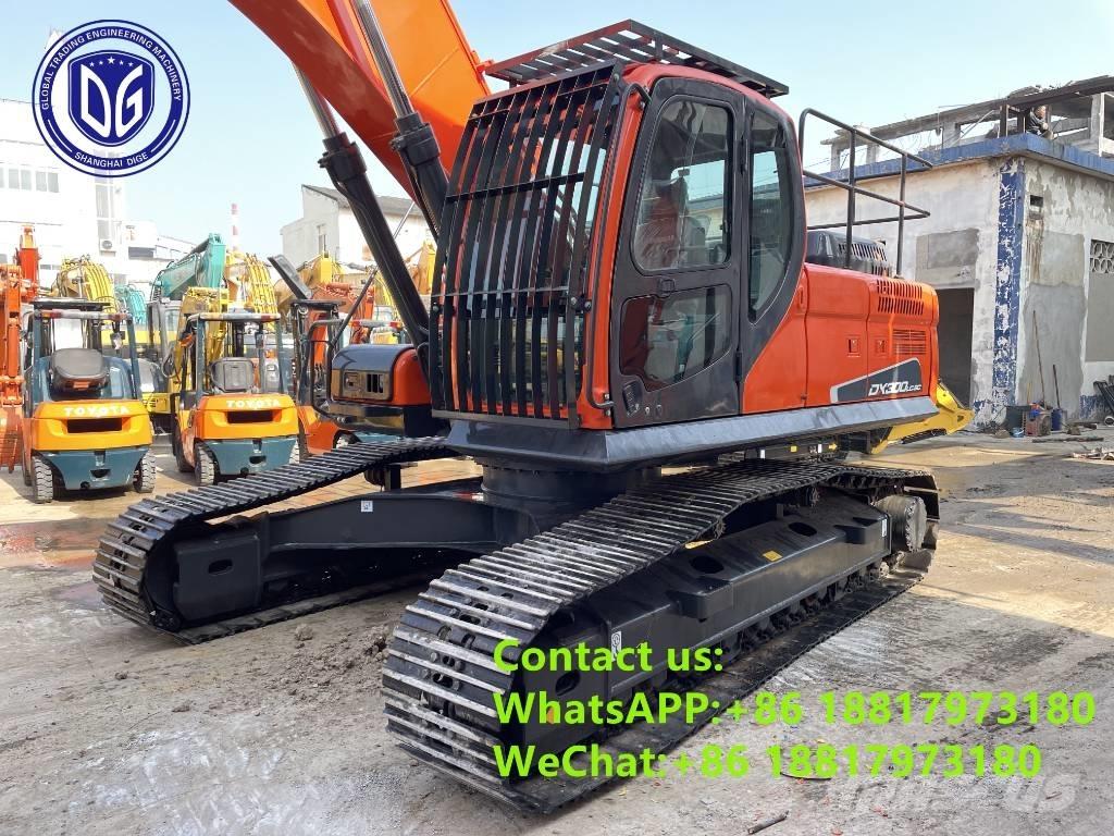 Doosan DX 300 LC Bageri gusjeničari