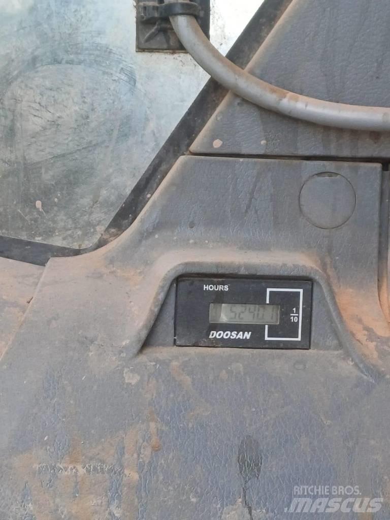 Doosan DX 350 LC-7 Bageri gusjeničari
