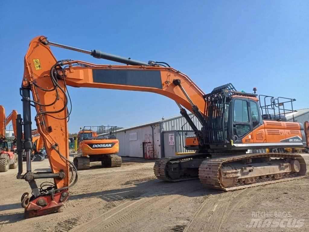 Doosan DX 350 LC-7 Bageri gusjeničari