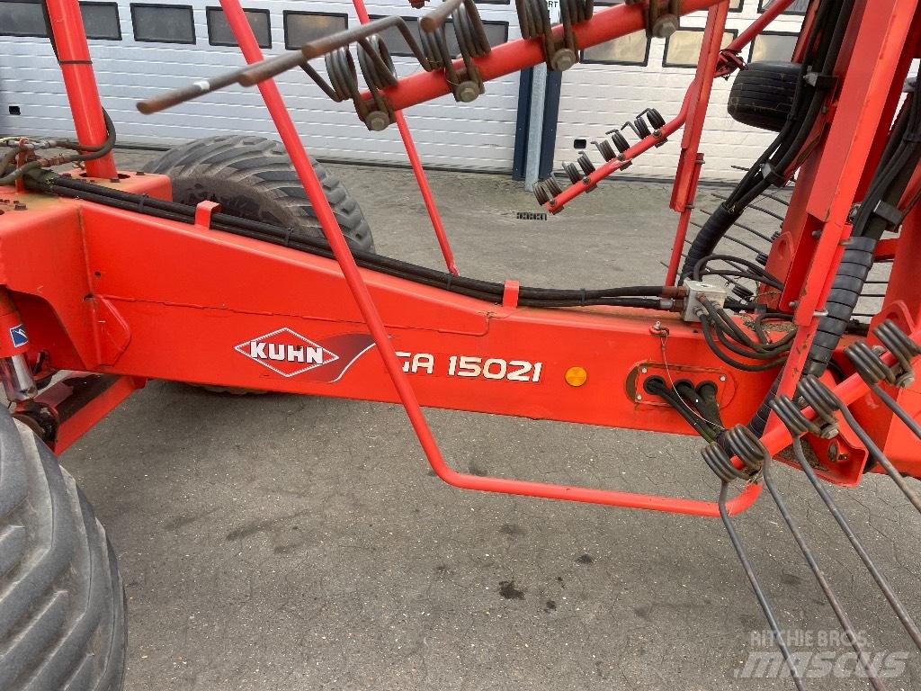 Kuhn GA 15021 Okretači i sakupljači sijena
