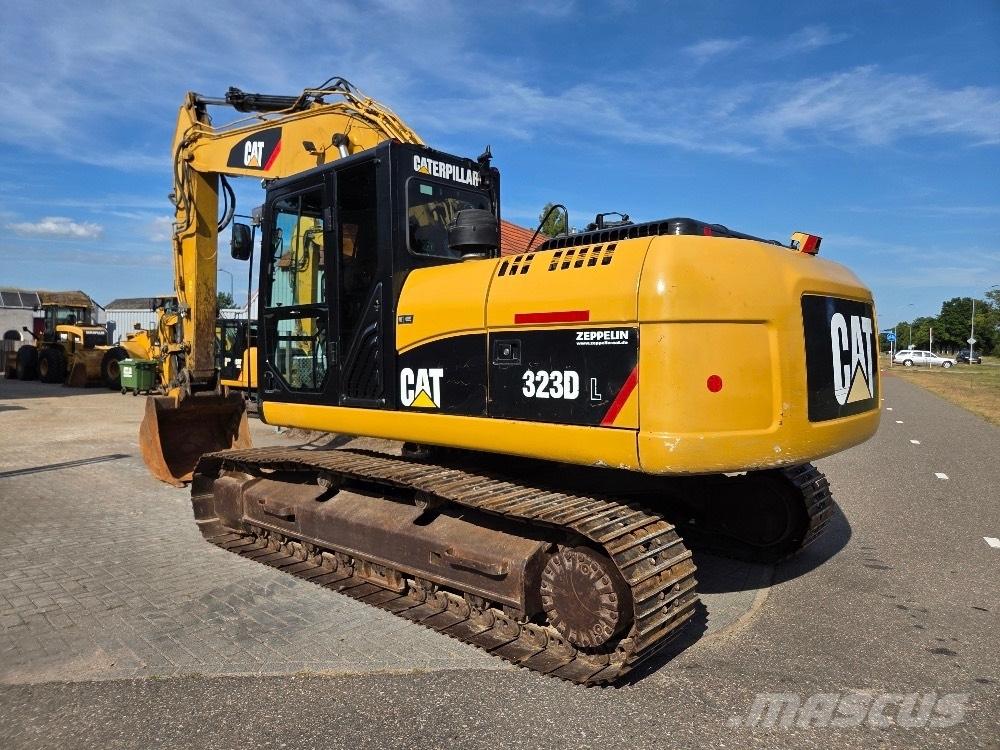 CAT 323DL Bageri gusjeničari