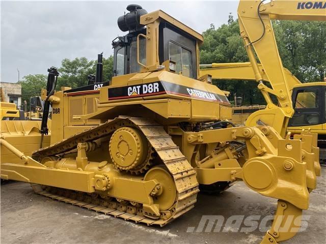 CAT D 8 R Buldožeri gusjeničari